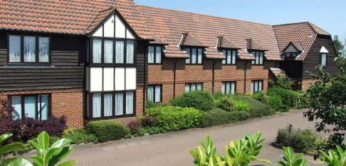 The New Chichester Hotel Wickford Exterior photo
