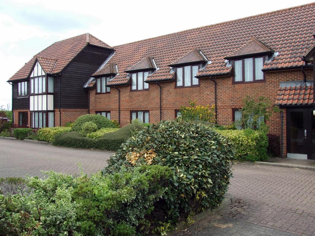 The New Chichester Hotel Wickford Exterior photo