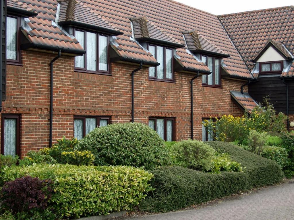 The New Chichester Hotel Wickford Exterior photo