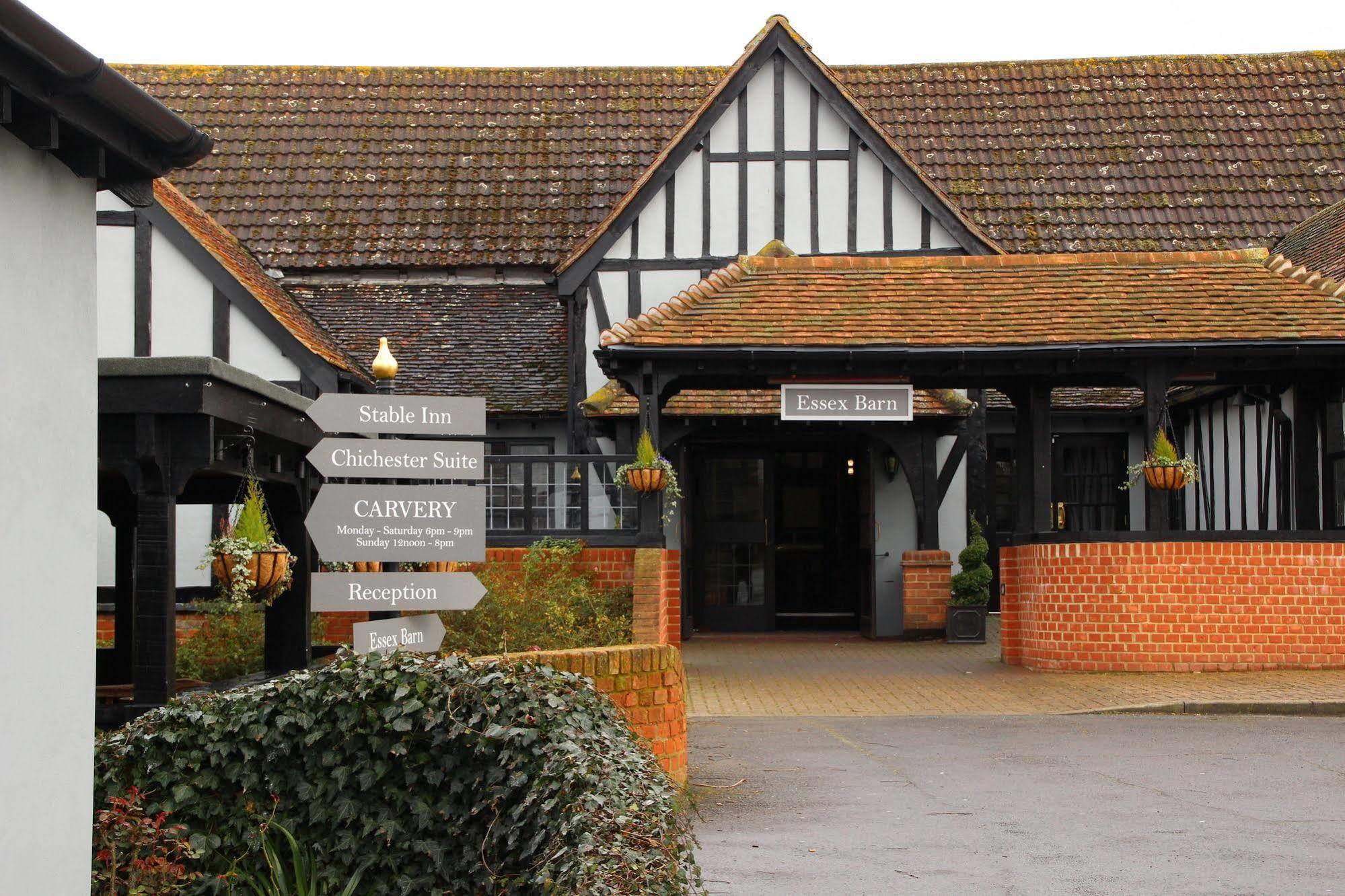 The New Chichester Hotel Wickford Exterior photo